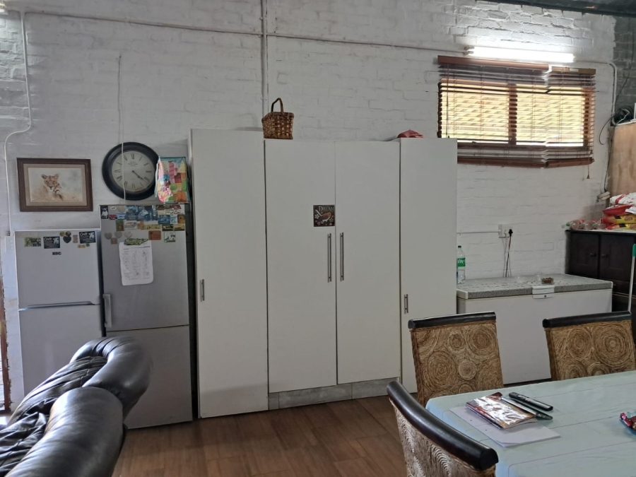 2 Bedroom Property for Sale in Rheeboksfontein Western Cape